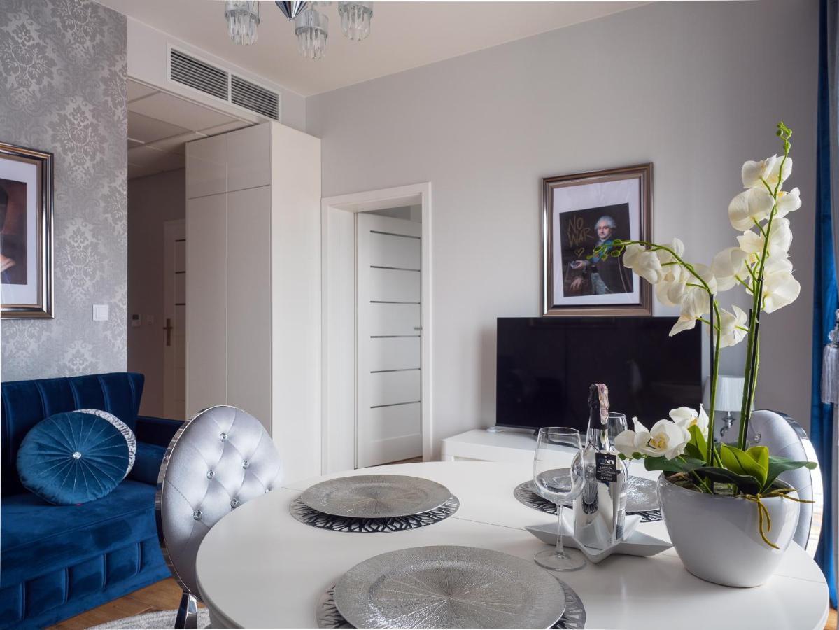 Prymasa Tysiaclecia 83A City Center Viev Sperate Bedroom By Perfect Apart 530 Warsaw Exterior photo